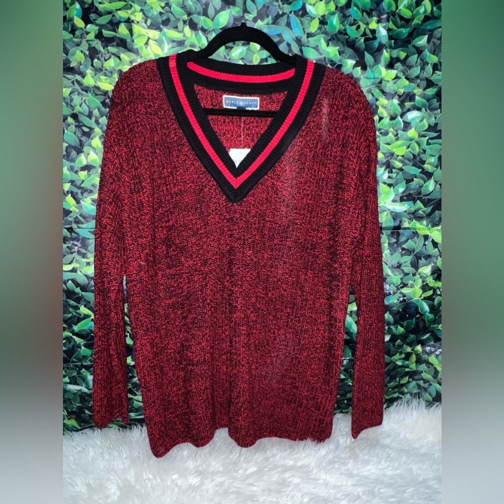 Karen Scott V-Neck Women’s Sweater